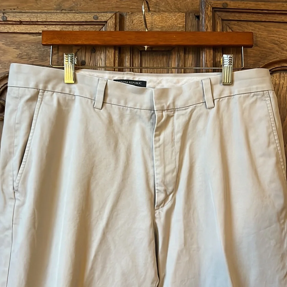 Banana Republic Chino Pants